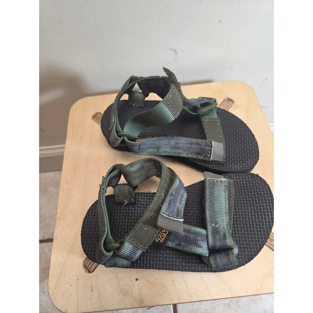 Teva Kids Original Universal Sandals Green Camo 1124222C Kids Size 9